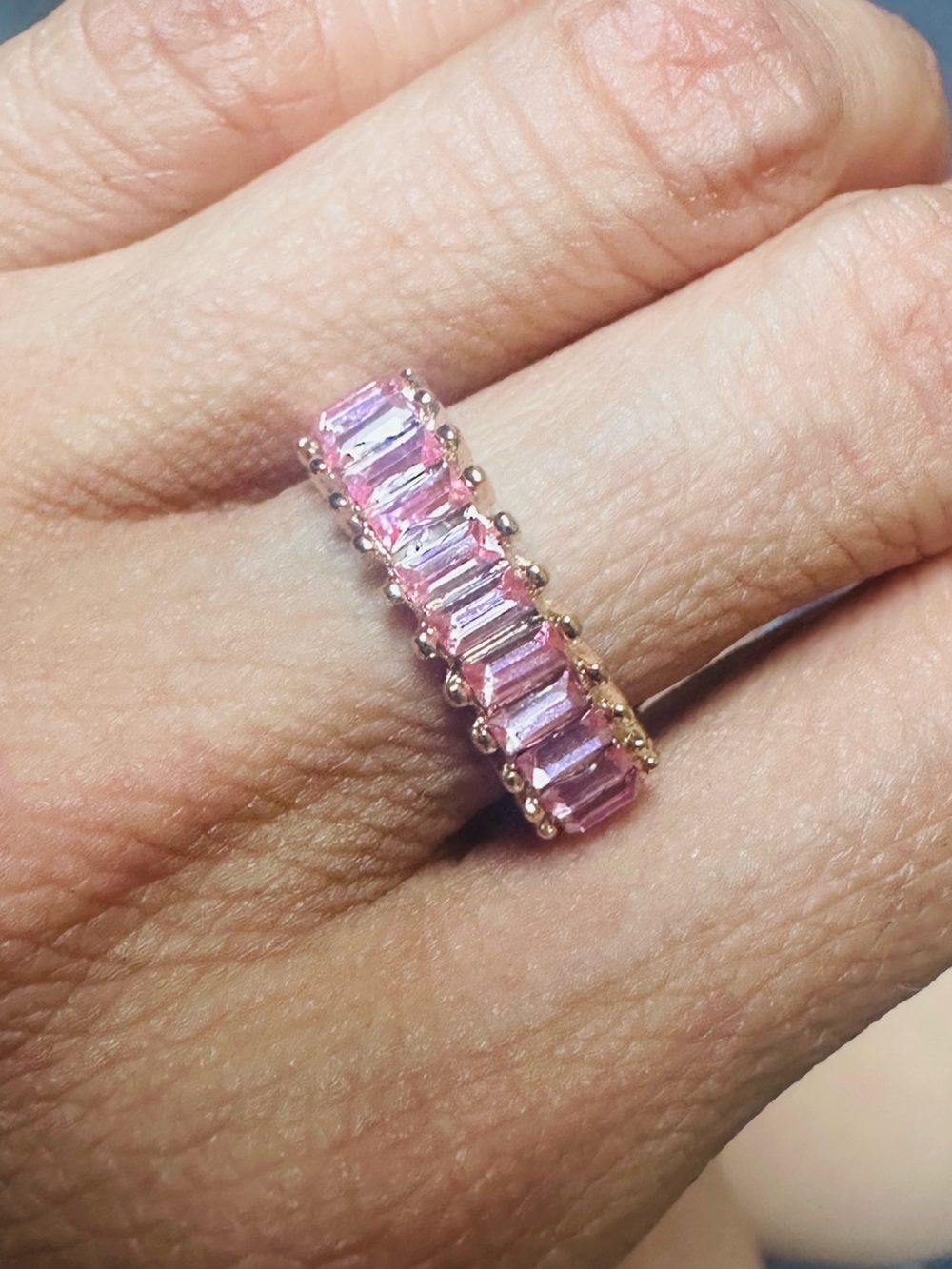 Beautiful Pink baguette cut